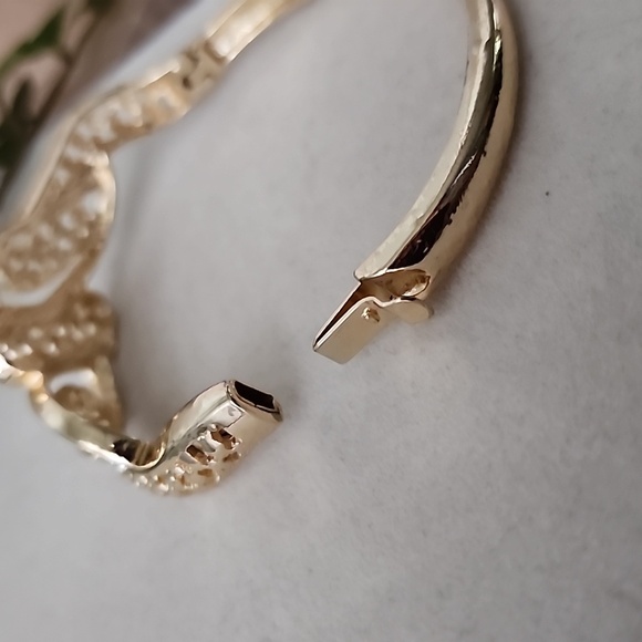 Gold with CZ Stones Clamper Hinge Bracelet - Picture 6 of 9